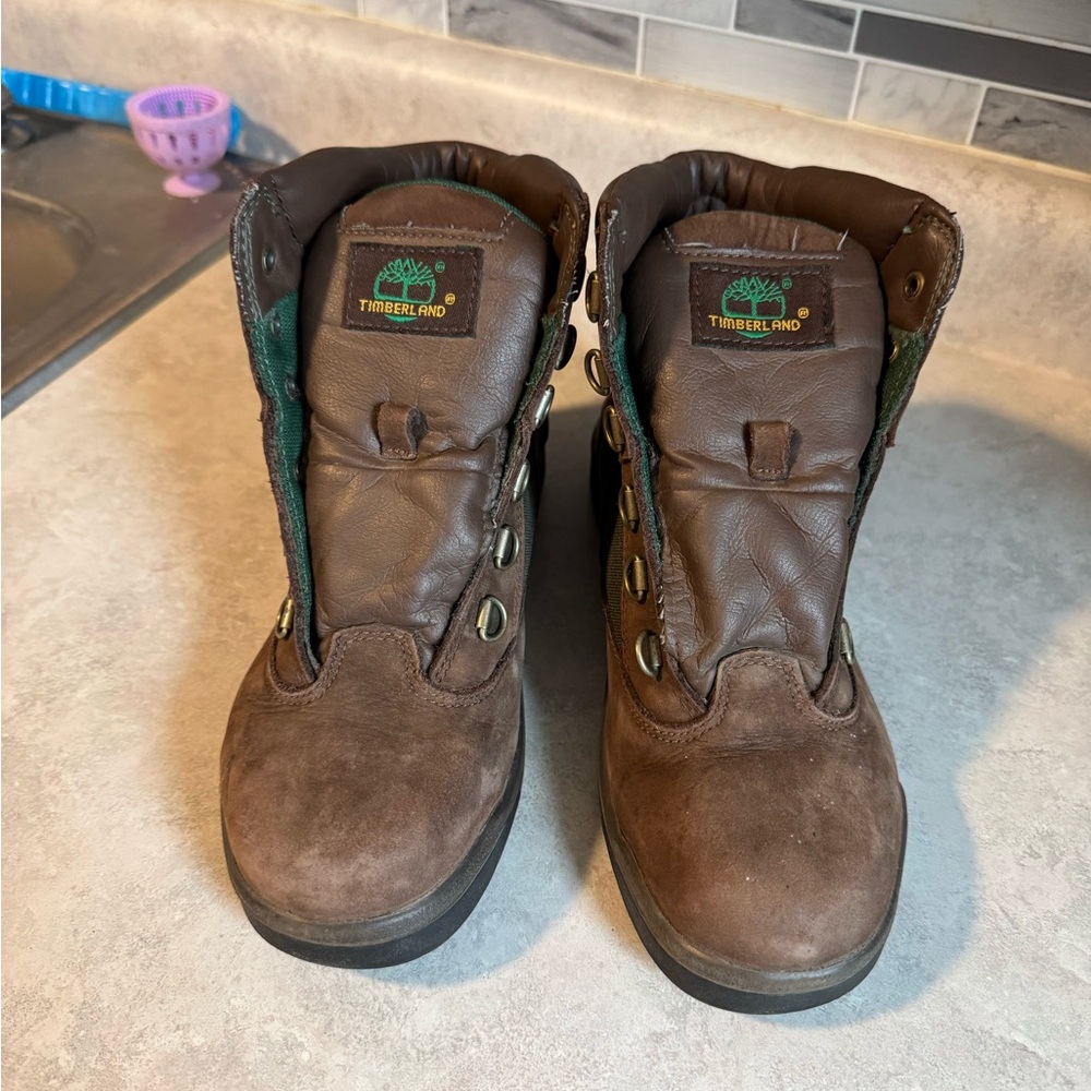 Timberland Field Boot Dark Brown Hunter Green Kids Size 5! Need Laces!